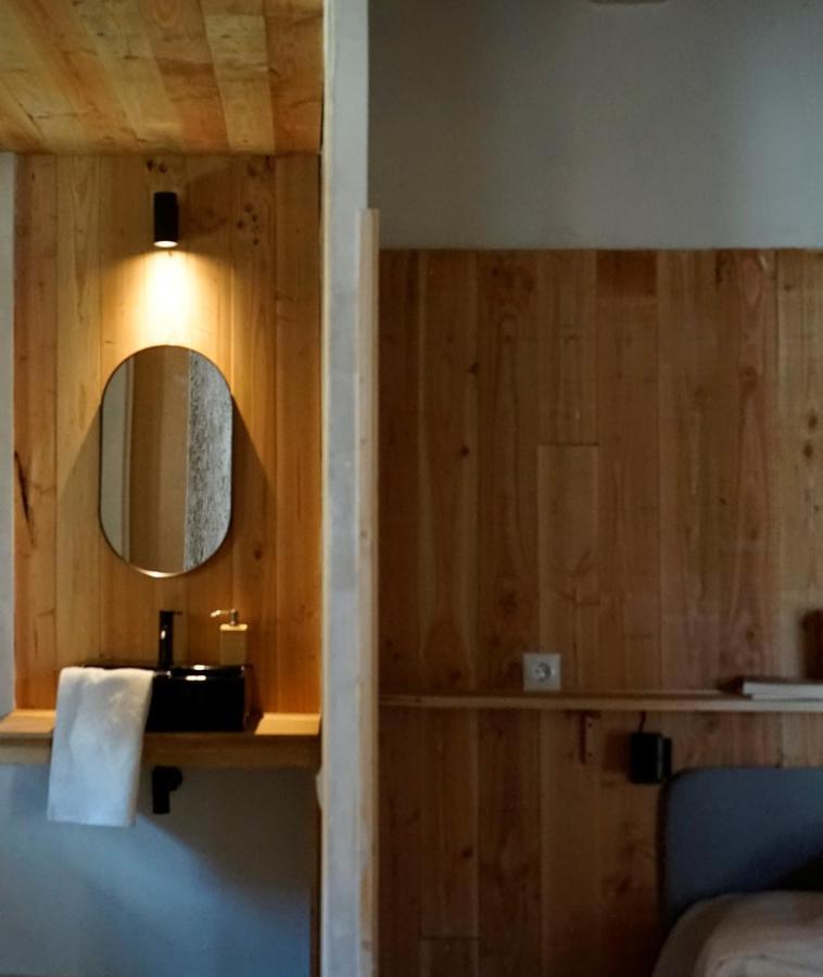 Sant Jordi Desvalls Can Tat, Loft In A Old Coach House מראה חיצוני תמונה